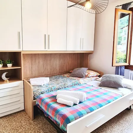 A Casa Di Nina & Turi Con Giardino E Veranda بيت للعطل *