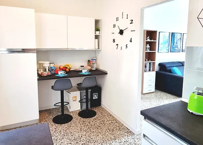 Feriehus A Casa Di Nina & Turi Con Giardino E Veranda Dongo