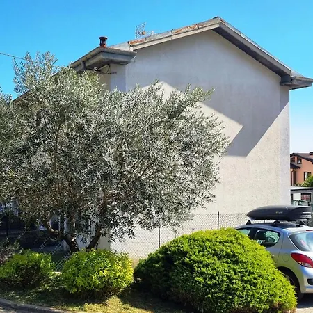 Prázdninový dům A Casa Di Nina & Turi Con Giardino E Veranda