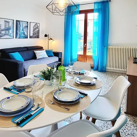 A Casa Di Nina & Turi Con Giardino E Veranda Dongo